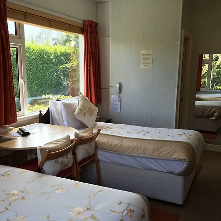 Brookville House Pensión