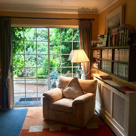 Brookville House 4* Monkstown (Dublin)
