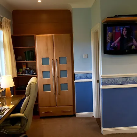 Pensionat Brookville House 4*