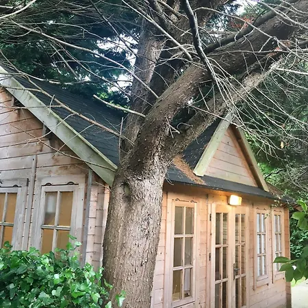 Brookville House 4* Monkstown (Dublin)