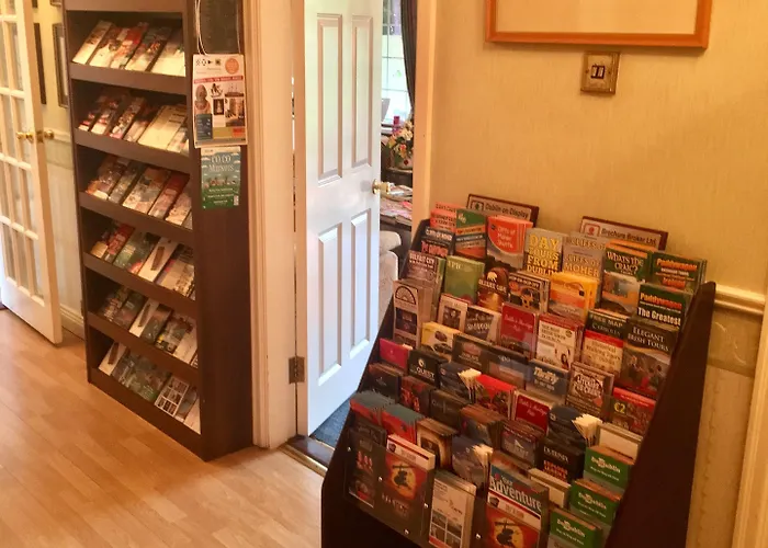 ゲストハウス Brookville House Monkstown (Dublin)