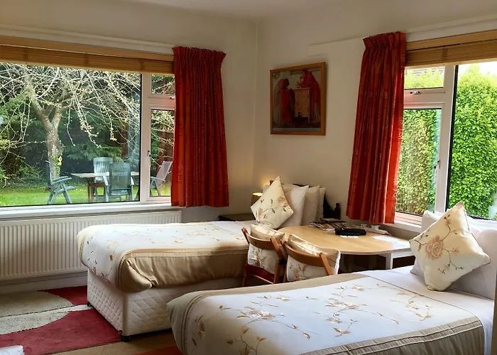 ゲストハウス Brookville House 4*