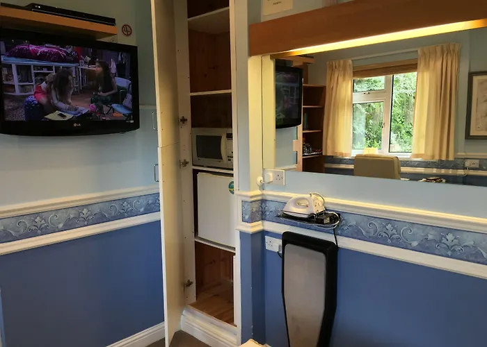 ゲストハウス Brookville House 4*