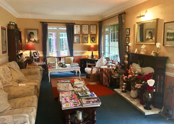 Brookville House Monkstown (Dublin)