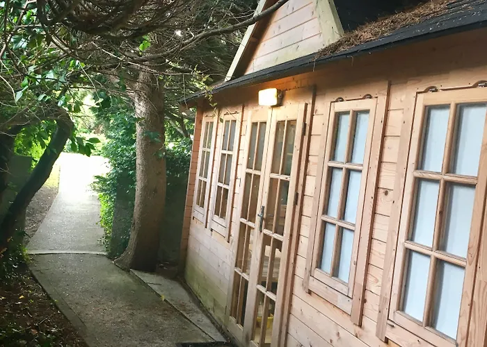 ゲストハウス Brookville House Monkstown (Dublin)